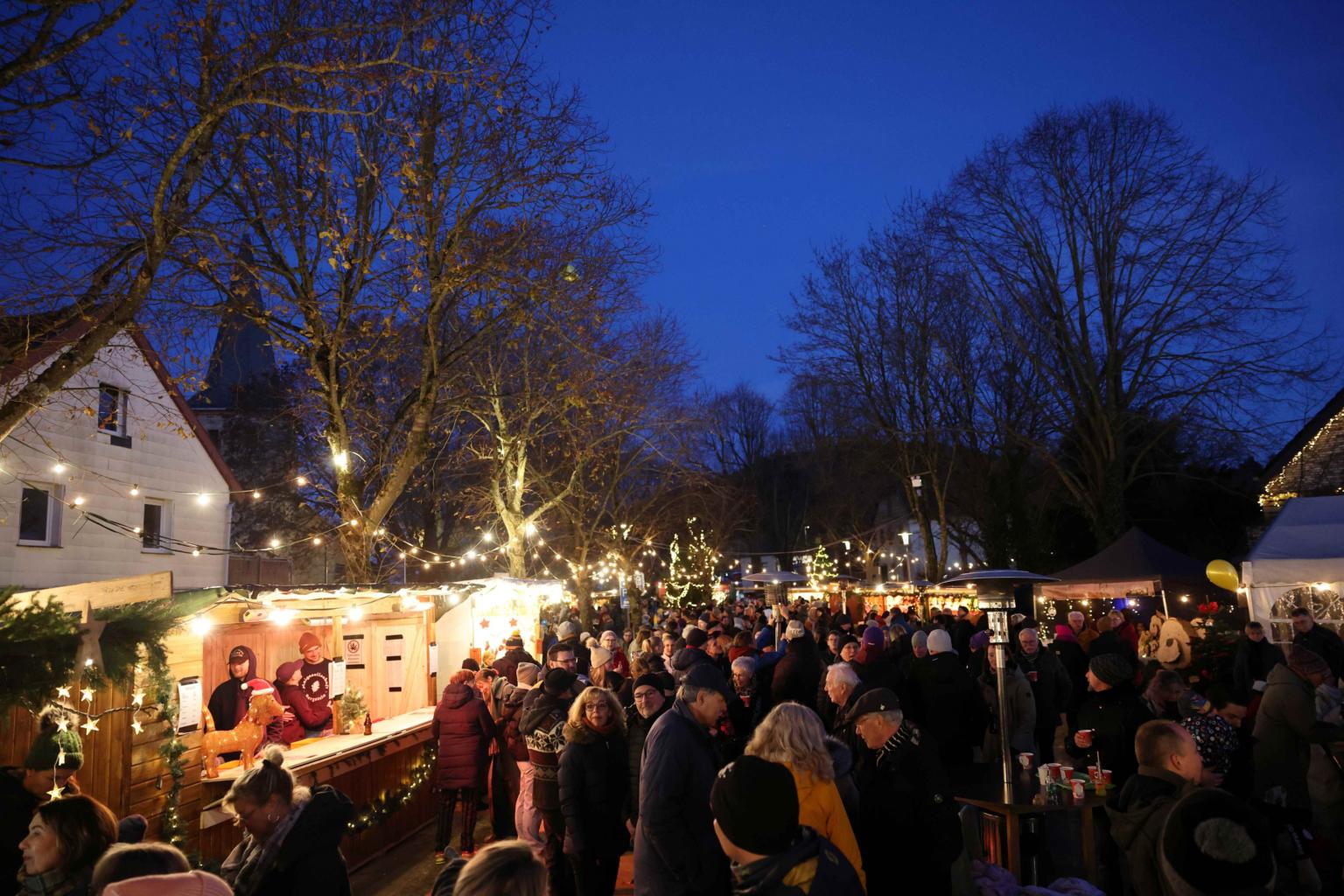 Adventsmarkt Bergstein2 Photo HeinrichsIMG (c) Heinrichs