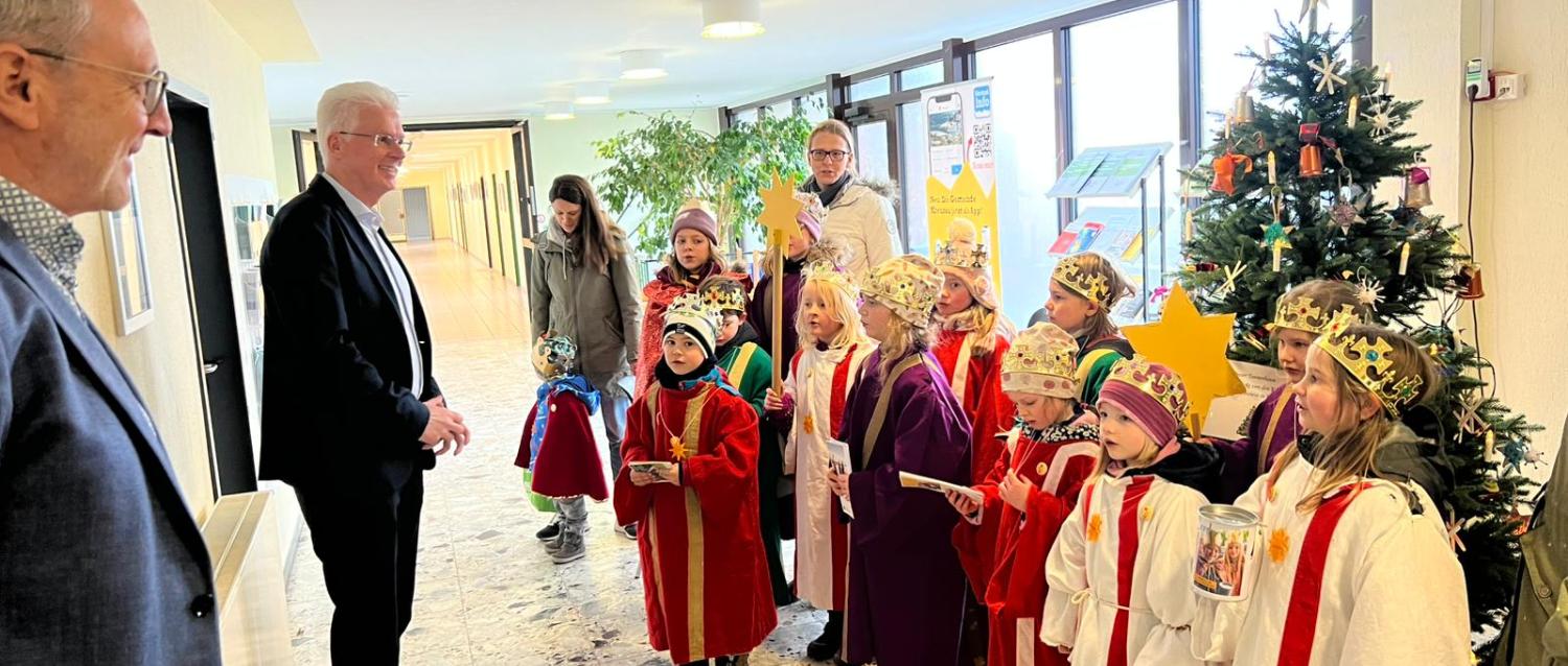 Sternsinger St. Heribert, Kreuzau im Rathaus