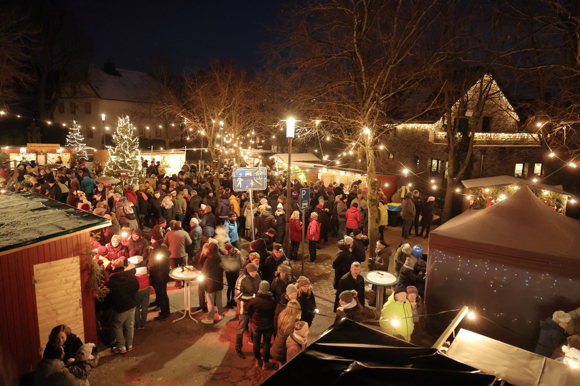 WeihnachtsmarktBergstein (c) Heinz Hilgers